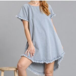 UMGEE Light ChambrayDenim Fringe Frayed Pocket Short Sleeve Scoop Hem